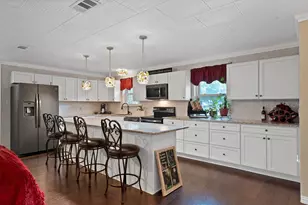 4101 Newport Bay Ct, Granbury, TX 76049 - Photo 7