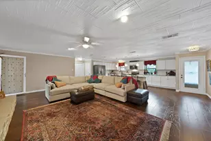 4101 Newport Bay Ct, Granbury, TX 76049 - Photo 13
