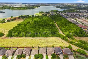 11305 Gibbons Creek Dr, Frisco, TX 75036 - Photo 37