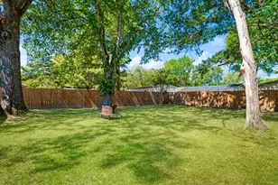 6275 Inwood Dr, Reno, TX 75462 - Photo 13