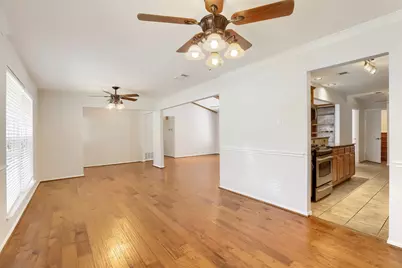 2912 Marsann Lane, Farmers Branch, TX 75234 - Photo 5