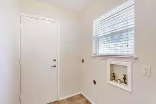 2912 Marsann Ln, Farmers Branch, TX 75234 - Photo 25