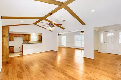 2912 Marsann Lane, Farmers Branch, TX 75234 - Photo 11