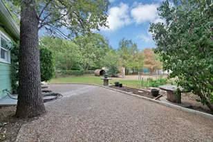1104 Glenda Dr, Bedford, TX 76022 - Photo 15