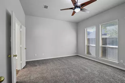 204 Arbor Creek Drive, Euless, TX 76039 - Photo 5