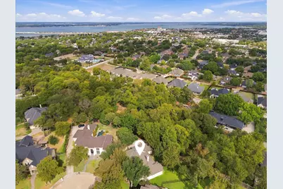 4660 Greenbriar Court, Rockwall, TX 75032 - Photo 3