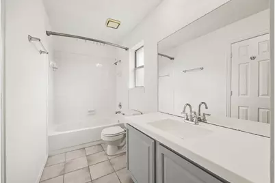 800 Fallen Leaf Court, Irving, TX 75063 - Photo 21
