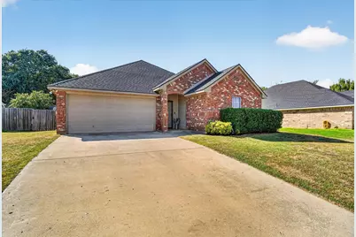 237 Wellington Trail, Weatherford, TX 76085 - Photo 3