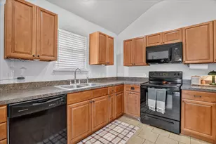 237 Wellington Trail, Weatherford, TX 76085 - Photo 13
