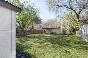8311 Whitney Dr, White Settlement, TX 76108 - Photo 35