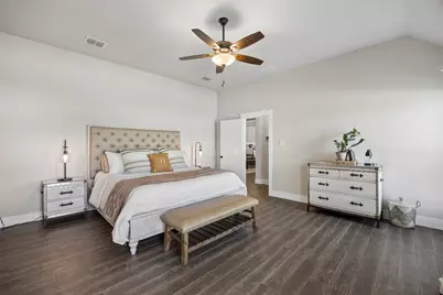 1402 Oliver Creek Lane, Justin, TX 76247 - Photo 9