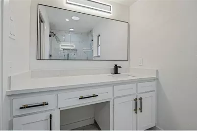 [Address not provided], Irving, TX 75060 - Photo 17