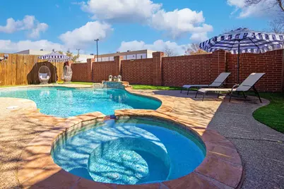 2202 Ashwood Court, Carrollton, TX 75006 - Photo 27