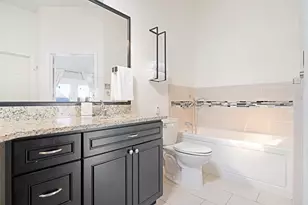 2202 Ashwood Ct, Carrollton, TX 75006 - Photo 17