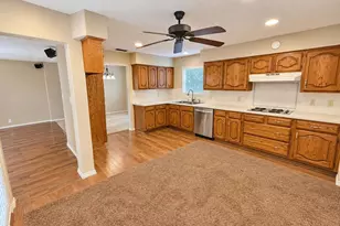 2104 Oak Brook Dr, Richardson, TX 75081 - Photo 5
