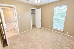2104 Oak Brook Dr, Richardson, TX 75081 - Photo 9