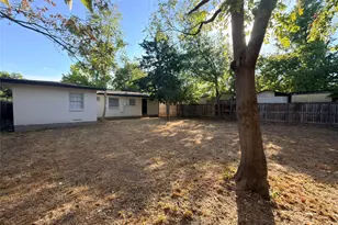2309 Ballycastle Dr, Dallas, TX 75228 - Photo 13