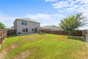 1209 Waggoner Dr, Aubrey, TX 76227 - Photo 33
