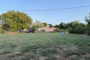 803 N U.S. Hwy 69, Celeste, TX 75423 - Photo 27