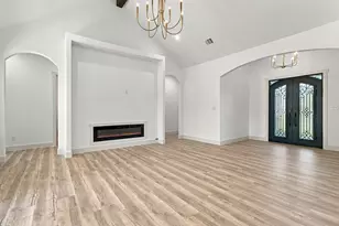 1810 Carpenter St, Bridgeport, TX 76426 - Photo 7