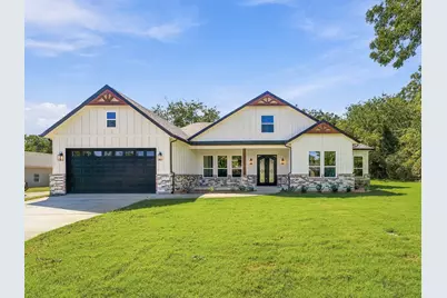 1810 Carpenter Street, Bridgeport, TX 76426 - Photo 1