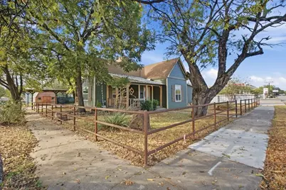 901 W 8th Street, Cisco, TX 76437 - Photo 29