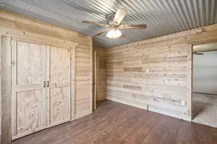 901 W 8th St, Cisco, TX 76437 - Photo 15