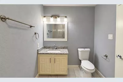 8508 Londonderry Lane, Dallas, TX 75228 - Photo 17
