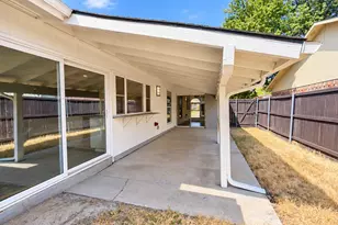 8508 Londonderry Ln, Dallas, TX 75228 - Photo 23