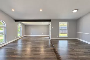 8508 Londonderry Ln, Dallas, TX 75228 - Photo 5