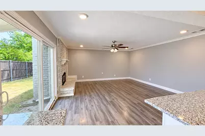 8508 Londonderry Lane, Dallas, TX 75228 - Photo 13