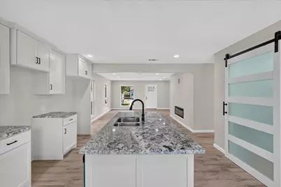 4044 Stanley Avenue, Fort Worth, TX 76110 - Photo 17
