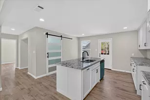 4044 Stanley Ave, Fort Worth, TX 76110 - Photo 11