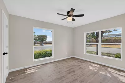 4044 Stanley Avenue, Fort Worth, TX 76110 - Photo 19