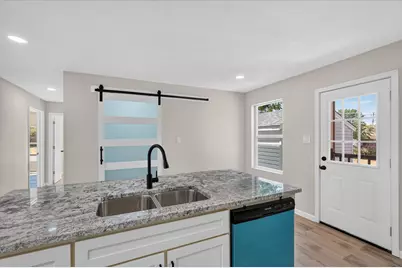 4044 Stanley Avenue, Fort Worth, TX 76110 - Photo 15