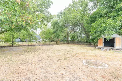 3207 Eastland Avenue, Greenville, TX 75402 - Photo 23