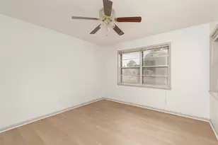 3207 Eastland Ave, Greenville, TX 75402 - Photo 15