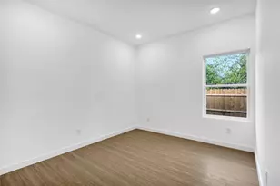 4410 Hamilton Ave, Dallas, TX 75210 - Photo 21