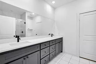 4410 Hamilton Ave, Dallas, TX 75210 - Photo 17