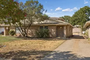 2413 Woodoak Ct, Irving, TX 75060 - Photo 25