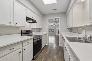 2413 Woodoak Ct, Irving, TX 75060 - Photo 11