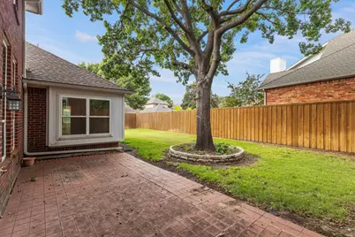3817 Peppertree Drive, Carrollton, TX 75007 - Photo 23