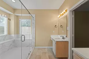 3817 Peppertree Dr, Carrollton, TX 75007 - Photo 17