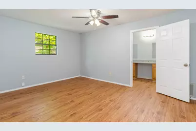 2630 Lenway Street, Dallas, TX 75215 - Photo 9