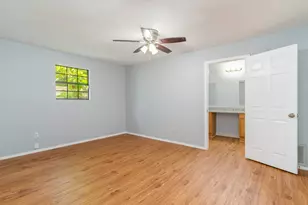 2630 Lenway St, Dallas, TX 75215 - Photo 9