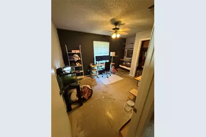 737 Hampshire Drive, Burleson, TX 76028 - Photo 5