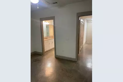 908 N Bishop Avenue #2-104, Dallas, TX 75208 - Photo 7