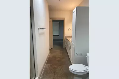 908 N Bishop Avenue #2-104, Dallas, TX 75208 - Photo 11