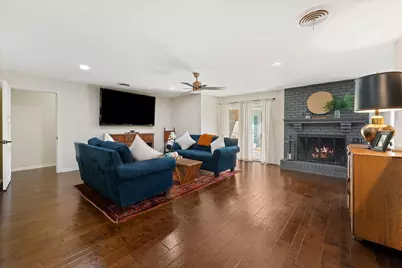 617 Mimosa Drive, Denton, TX 76201 - Photo 3