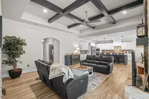 113 Oaks Spgs Ln, Weatherford, TX 76087 - Photo 5